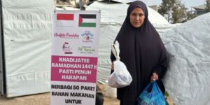Read more about the article Rangkuman Program Khadijatee Sambut Eid al-Fitr 1447 H: Berbagi untuk Keluarga di Jalur Gaza